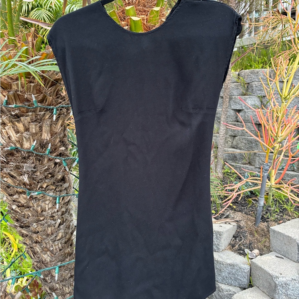 Reformation - Every girl needs a Little Black Dress